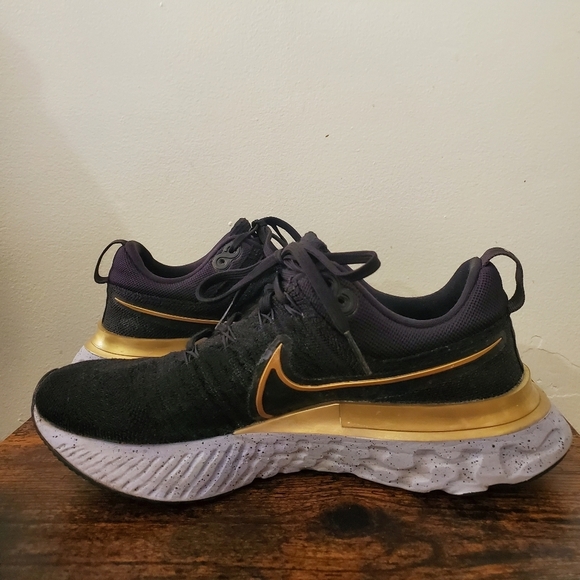 Womens Nike React Infinity Run Flynit 2 Size 8 - Picture 4 of 12